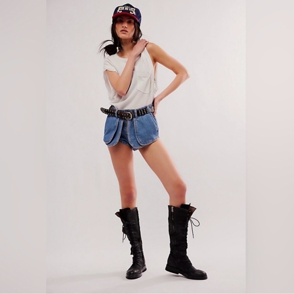NEW Free People We The Free Prince Street Micro Denim Shorts 27 Blue Jean - Picture 4 of 11